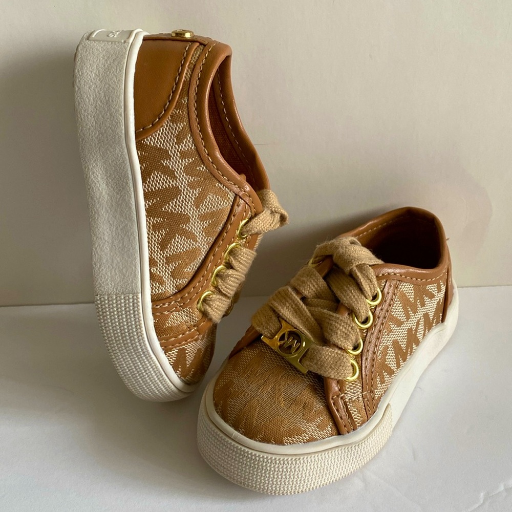 MICHAEL Michael Kors Baby Toddler Shoes Unisex Kids Tan and Gold Kids Sneakers 5
